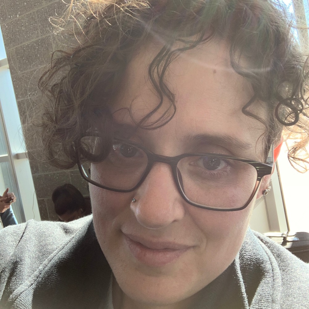 Meet your Posher, Ashley f